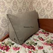 Подушка для изголовья кровати клиновидная  треугольная под спину